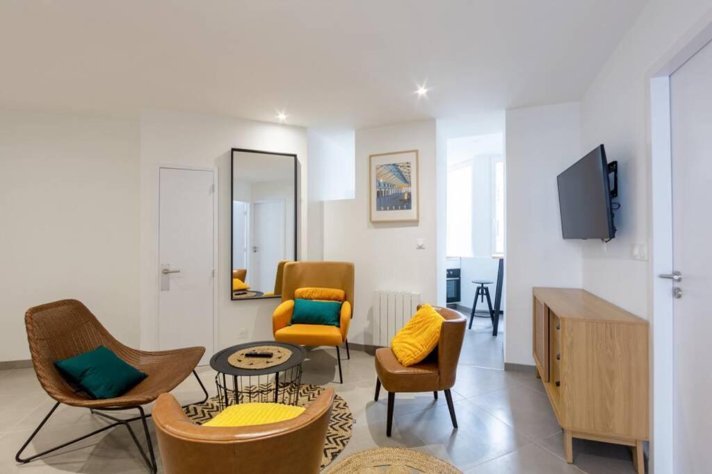 La Chambre Liberte 2, Sdb Privative Et Tv, Cuisine Salon Partages, Confort Et Hypercentre Brest Exterior photo